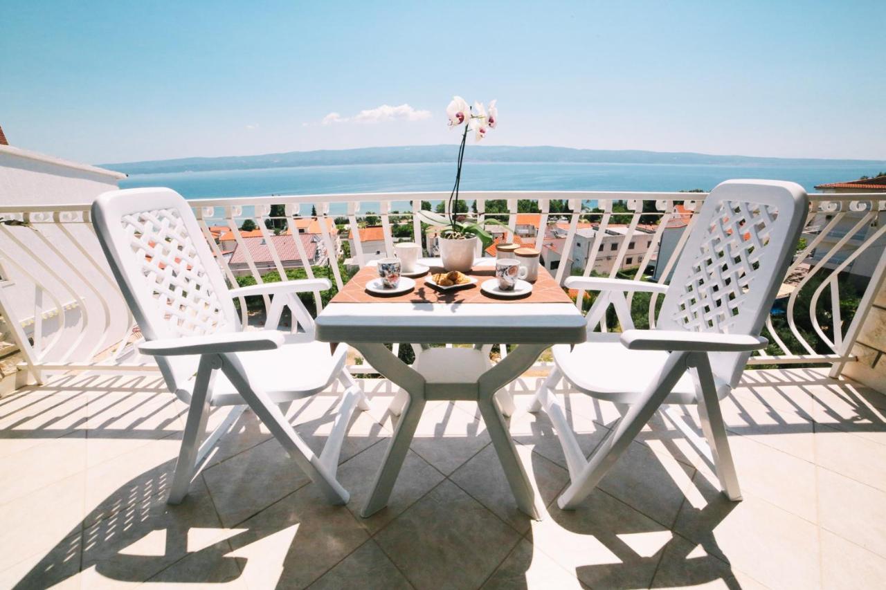 Villa Brigita Омиш Экстерьер фото